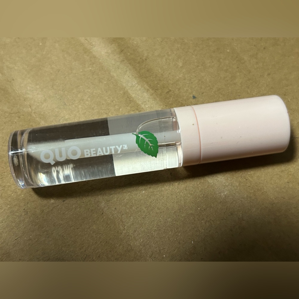 Brand new Clear Spearmint flavoured Lip Oil by Quo